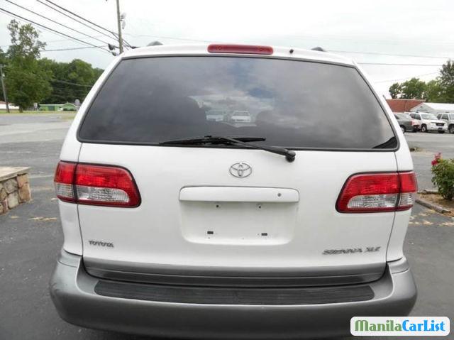 Picture of Toyota Sienna Automatic 2001 in Philippines
