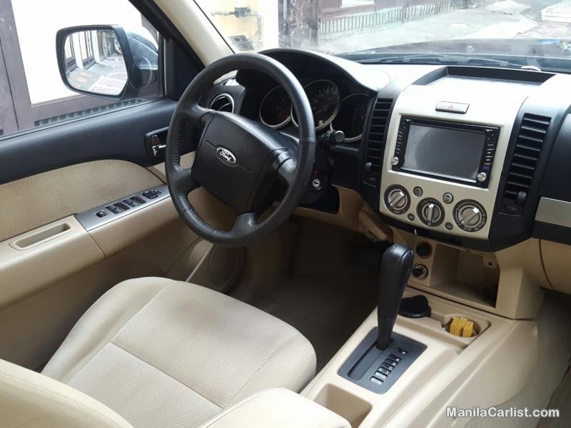 Ford Everest Automatic 2013 in Metro Manila