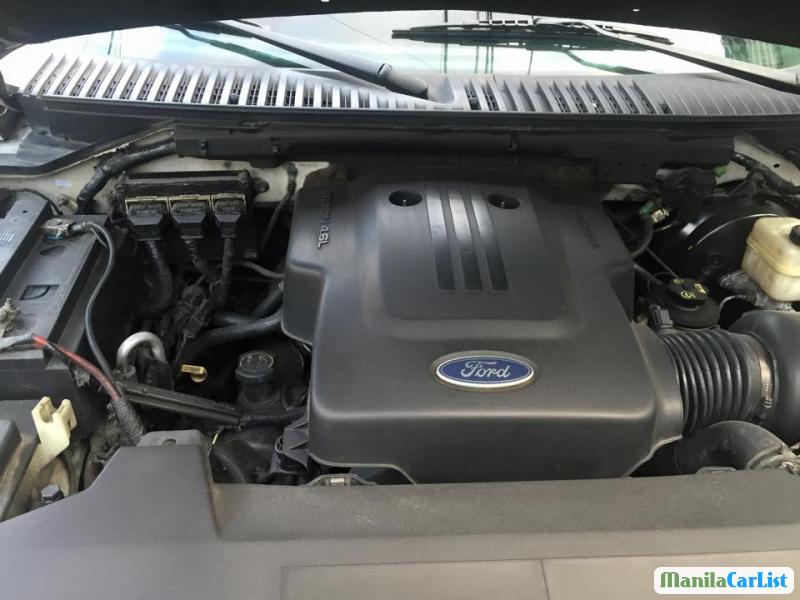 Picture of Ford Expedition Automatic 2003 in Batangas