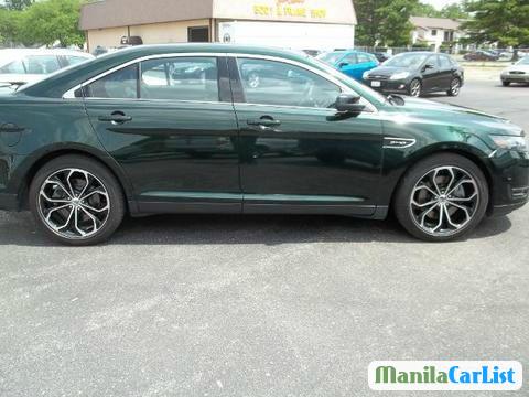 Picture of Ford Taurus Automatic 2013