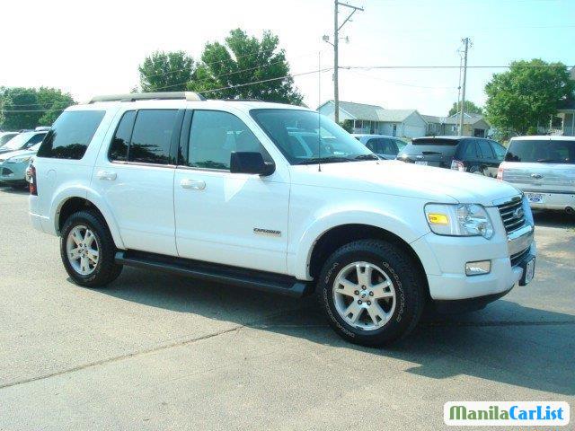 Pictures of Ford Explorer Automatic 2007