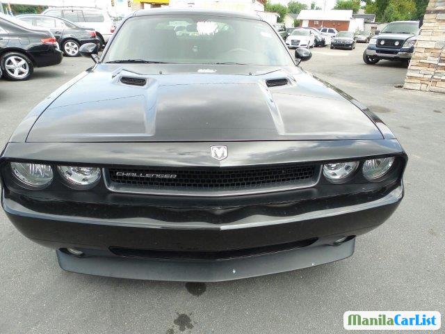Dodge Challenger Automatic 2010 - image 2