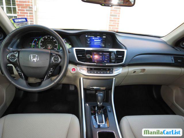Honda Accord Automatic 2014 - image 3