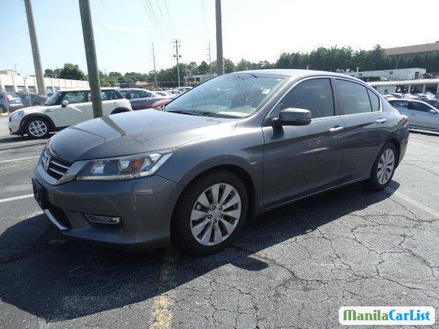 Honda Accord Automatic 2013 - image 3