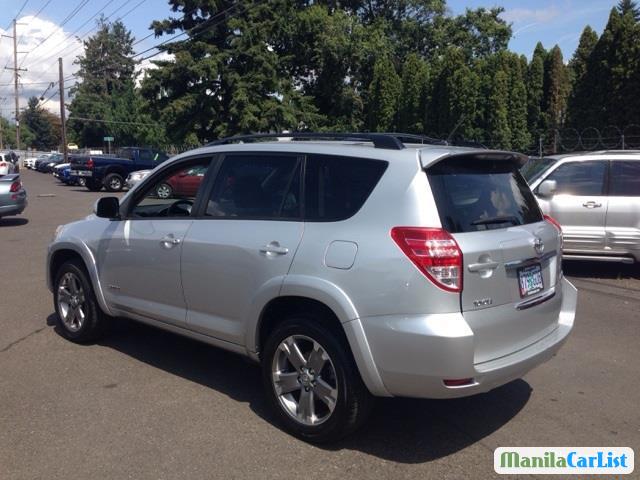 Toyota RAV4 Automatic 2010 in Batangas