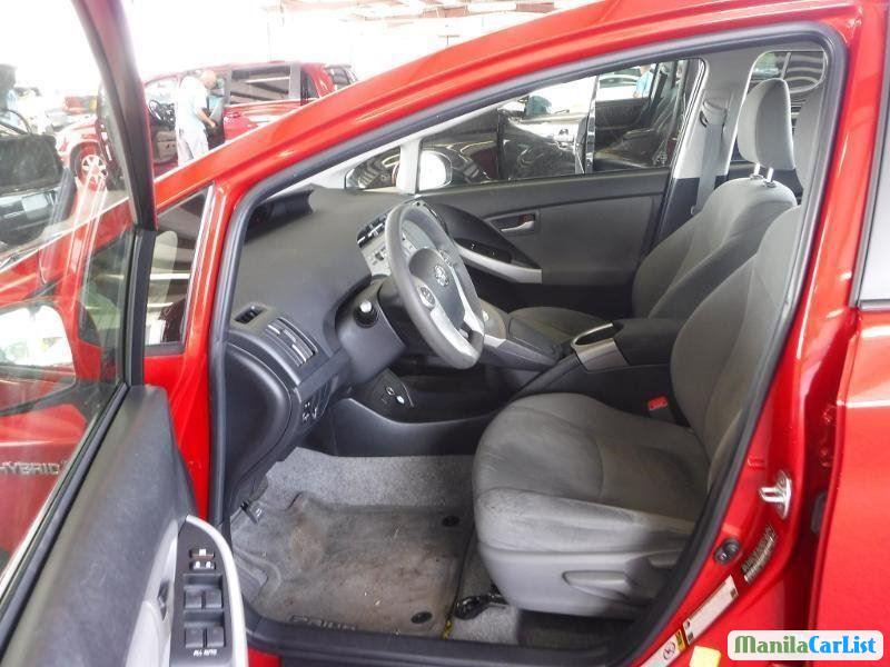 Toyota Prius Automatic 2013 in Batangas