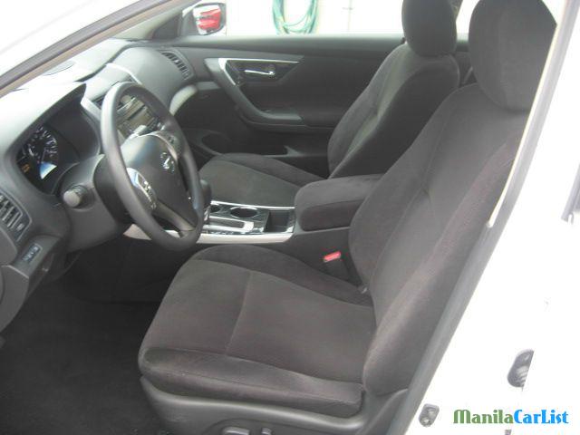 Nissan Altima Automatic 2013 - image 4