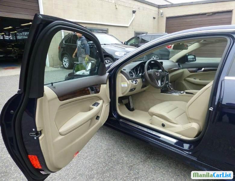 Mercedes Benz C-Class Automatic 2013 - image 5