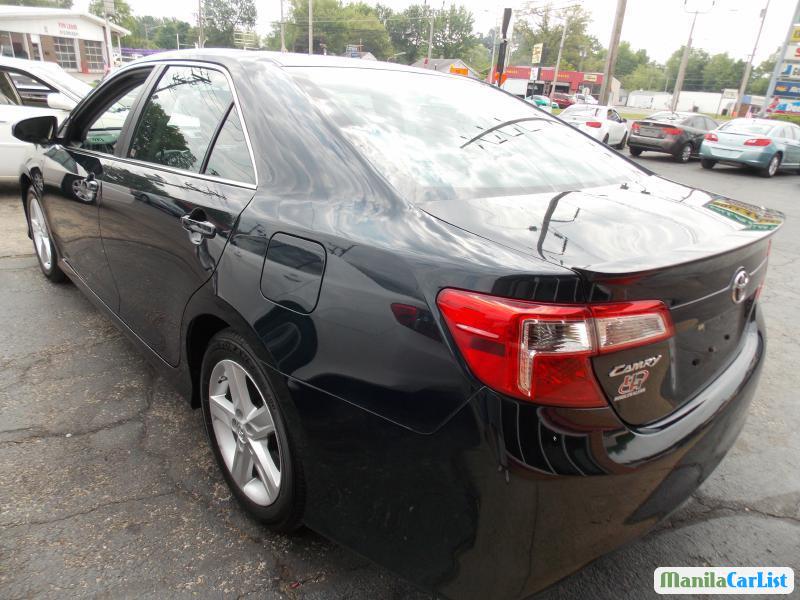 Toyota Camry Automatic 2014 - image 5