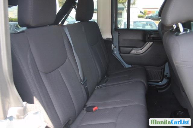 Jeep Wrangler Automatic 2014 - image 6