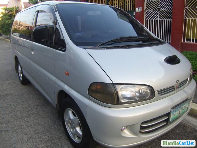 Mitsubishi Space Wagon Automatic 2004 - image 2