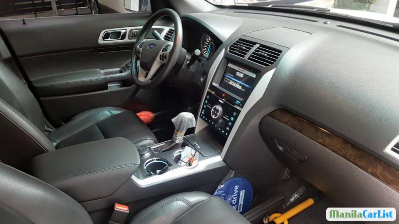 Ford Explorer Automatic 2013 - image 2
