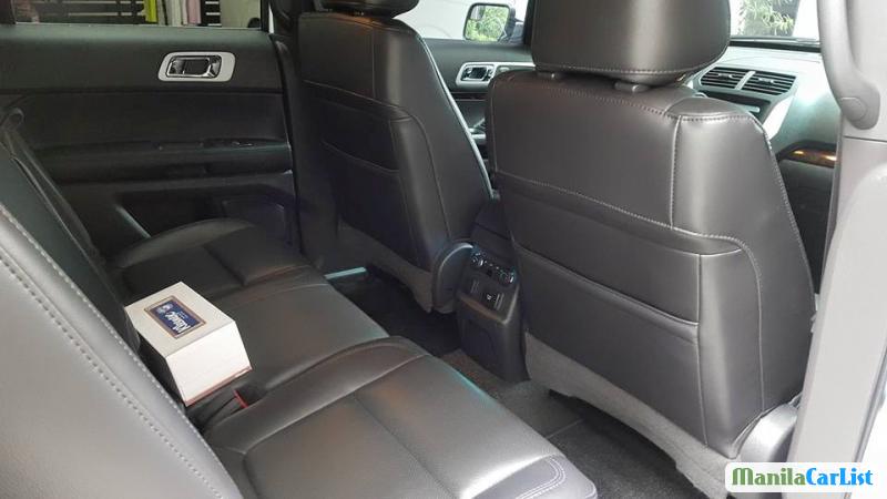 Ford Explorer Automatic 2013 - image 4