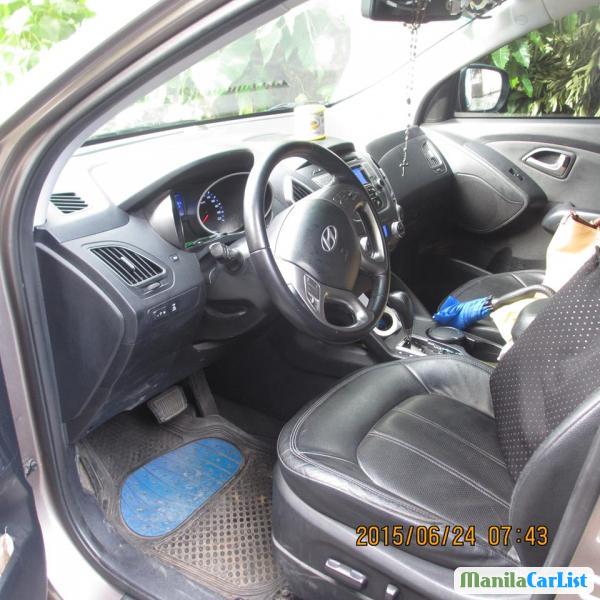 Hyundai Tucson Automatic in Metro Manila