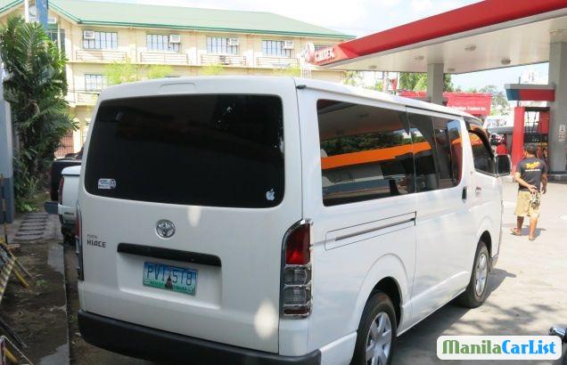 Toyota Hiace Manual 2010