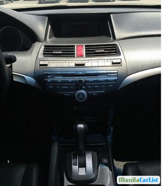 Honda Accord Automatic 2015 - image 4