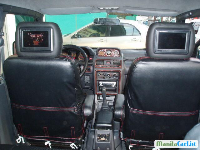 Mitsubishi Pajero Manual - image 2