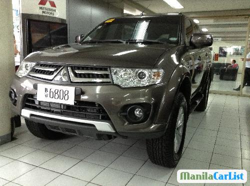 Picture of Mitsubishi Montero Sport Manual 2013