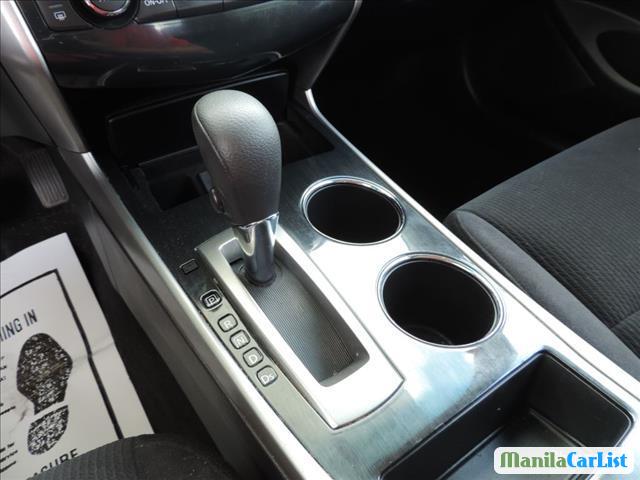 Nissan Altima Automatic 2013 - image 8