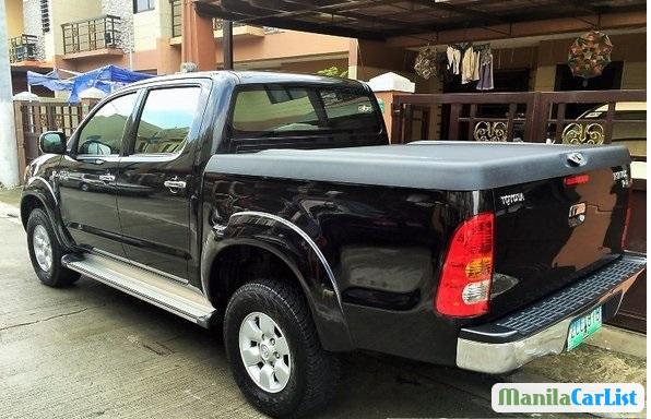 Toyota Hilux Automatic 2006 in Compostela Valley
