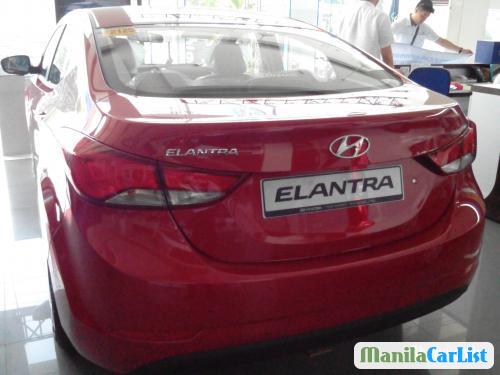Hyundai Elantra Semi-Automatic 2014 - image 3