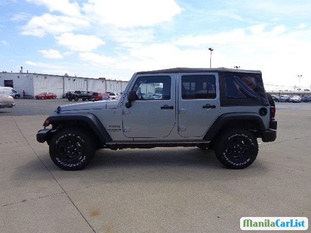 Jeep Wrangler Automatic 2015 - image 3