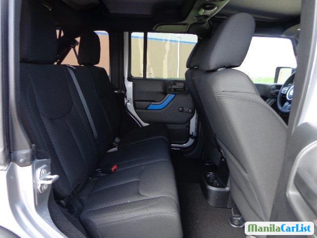 Jeep Wrangler Automatic 2015 - image 7