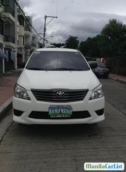Pictures of Toyota Innova Manual 2012