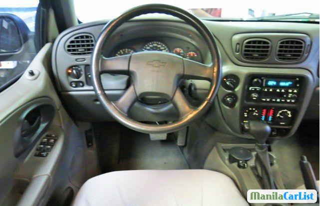 Chevrolet TrailBlazer Automatic 2004 - image 3