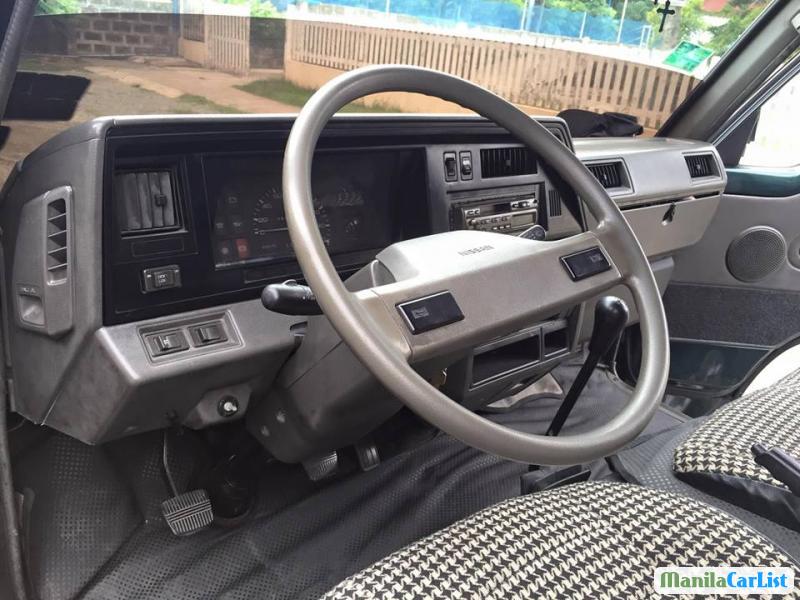 Nissan Urvan Manual 1997 - image 3