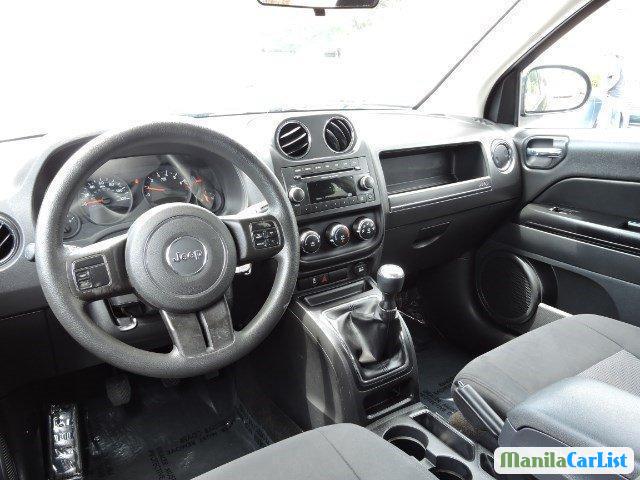 Jeep Compass Manual 2013 - image 4