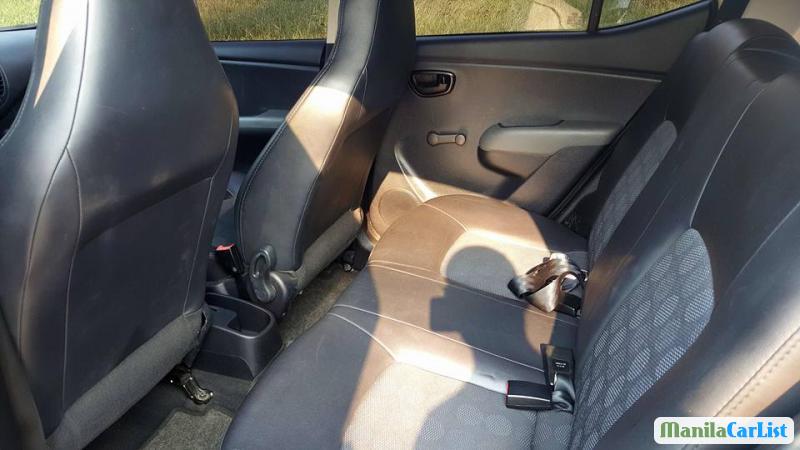 Picture of Hyundai i10 Manual in Metro Manila