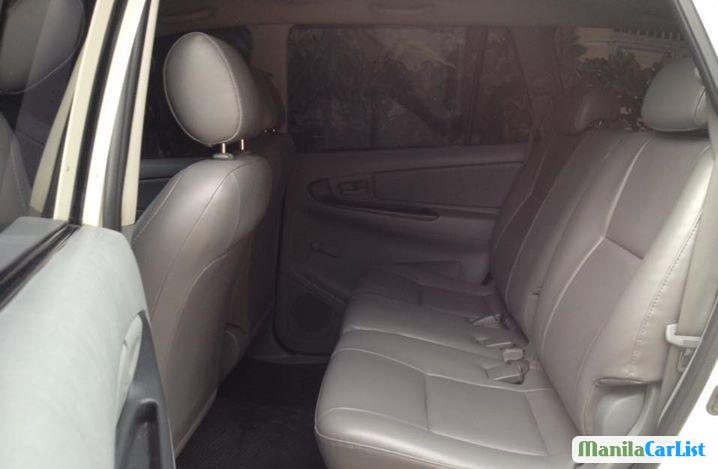 Toyota Innova Manual 2009 - image 3