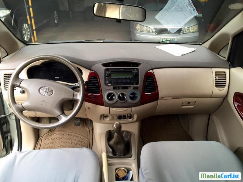 Toyota Innova Manual 2005 in Cavite - image
