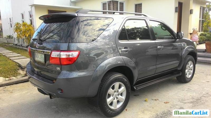 Toyota Fortuner Automatic 2009