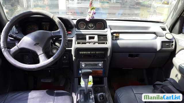 Mitsubishi Pajero 2003