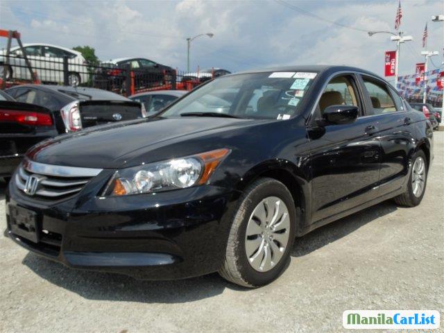 Pictures of Honda Accord Automatic 2012
