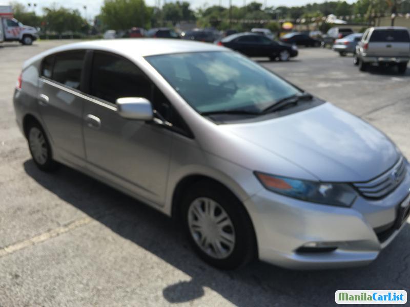 Honda Insight Automatic 2010 - image 2