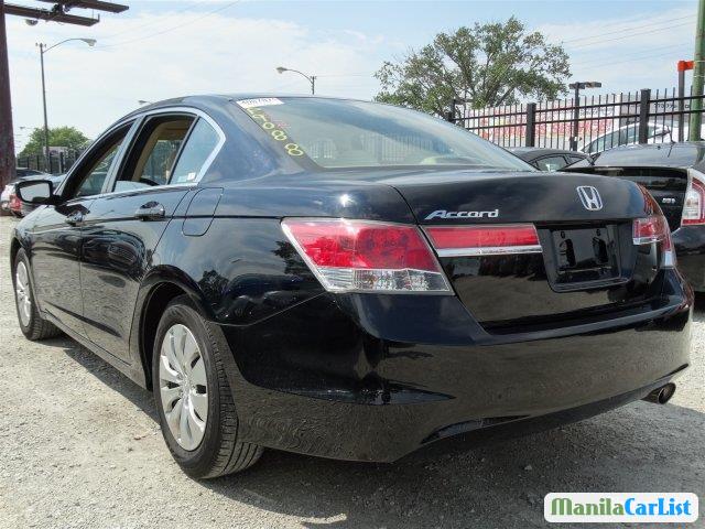 Honda Accord Automatic 2012 in Metro Manila