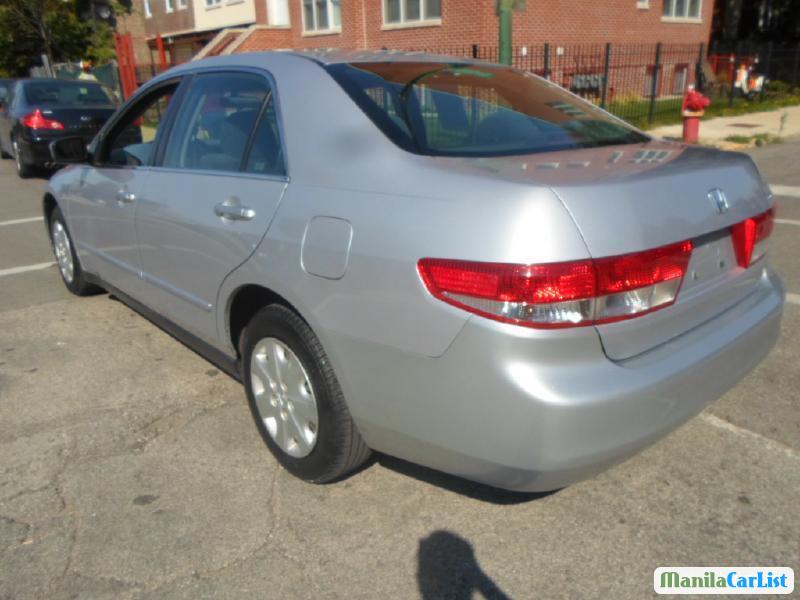 Honda Accord Automatic 2004 - image 3