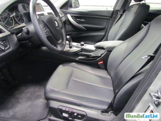 BMW 3 Series Automatic 2012 - image 4