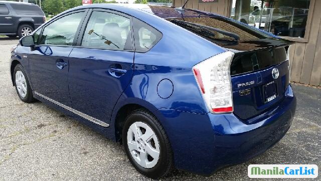 Toyota Prius Automatic 2011 in Metro Manila - image