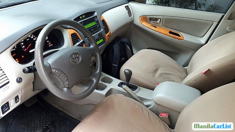 Toyota Innova Automatic 2011 - image 2