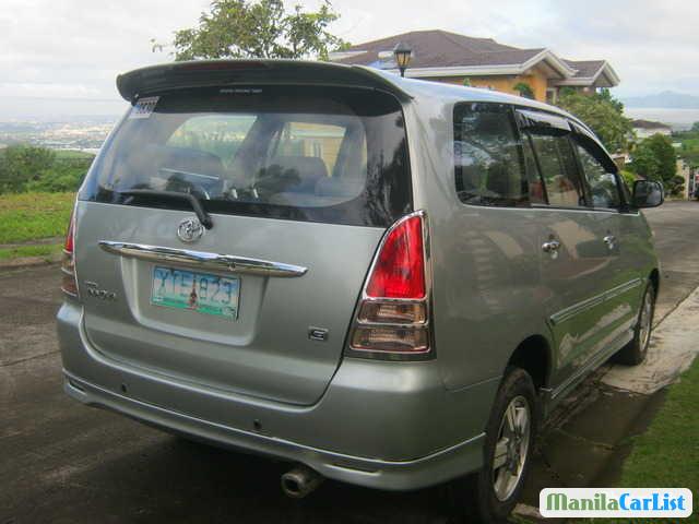 Toyota Innova Automatic 2005 - image 3