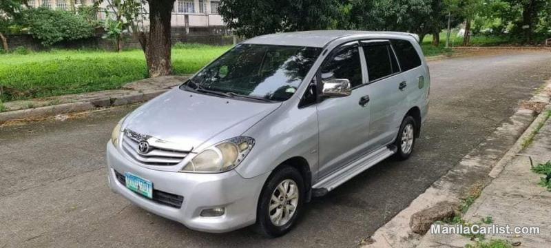 Picture of Toyota Innova Manual 2010