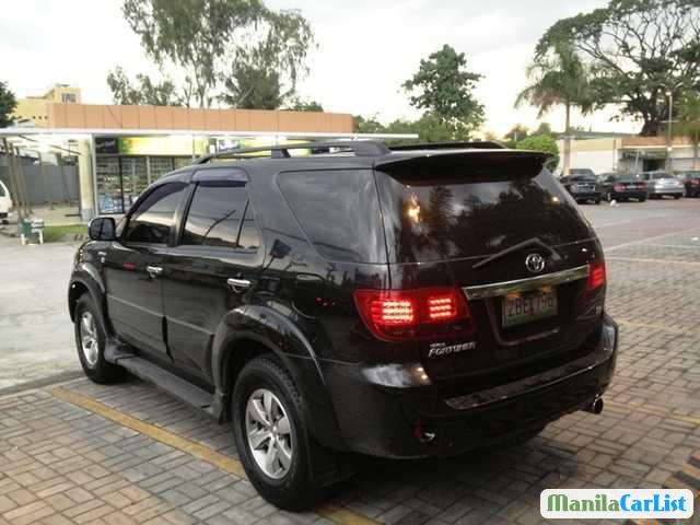 Toyota Fortuner Automatic 2005 - image 3