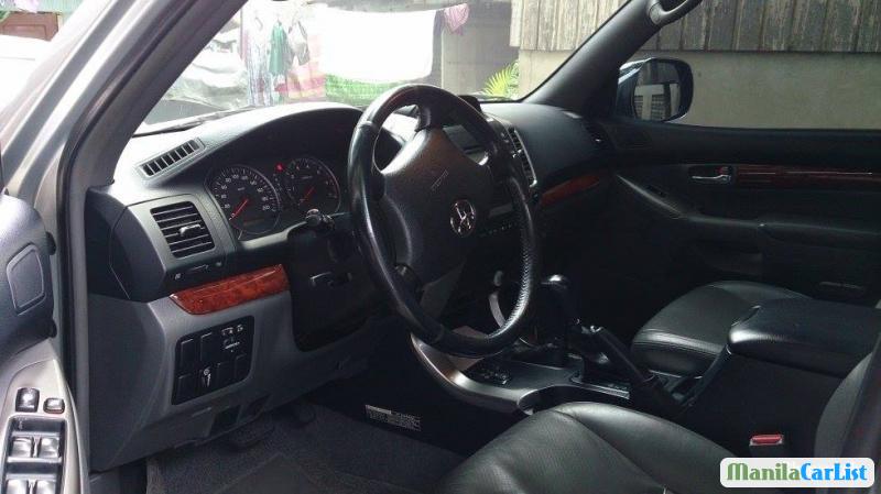Toyota Land Cruiser Automatic 2004 in Pampanga
