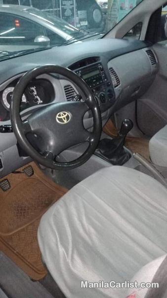 Toyota Innova Automatic 2011 - image 2