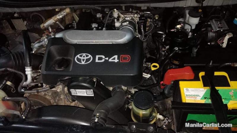 Toyota Innova Automatic 2011 - image 4