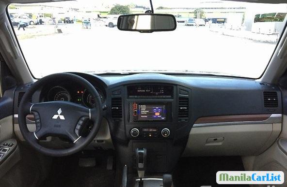 Mitsubishi Pajero Automatic 2008 - image 4
